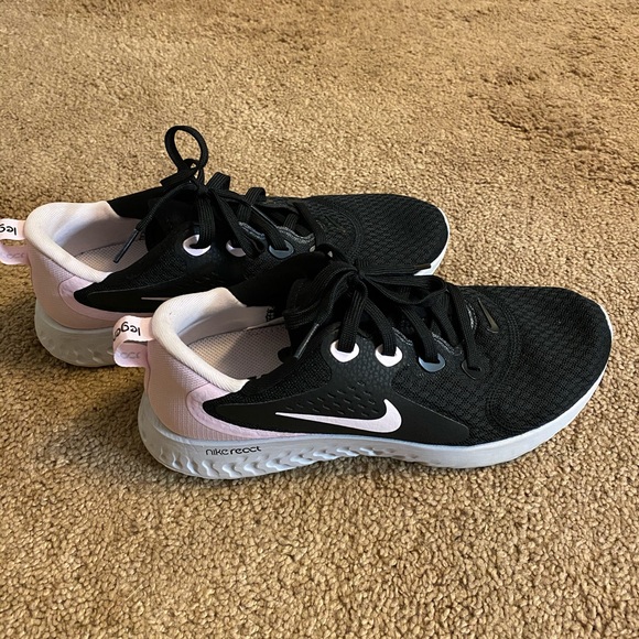 Nike React - Picture 3 of 3